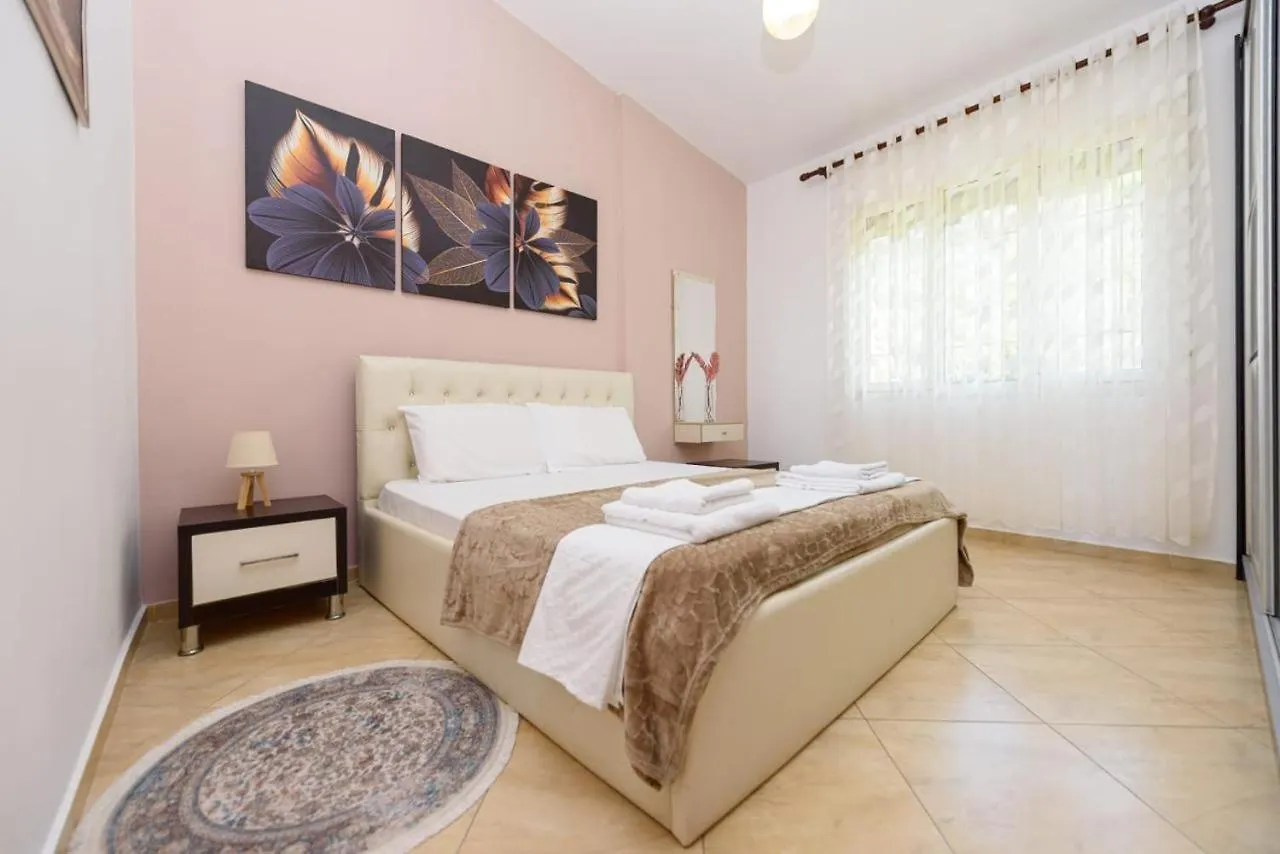 Apartment Veliu'S Appartment Vlore