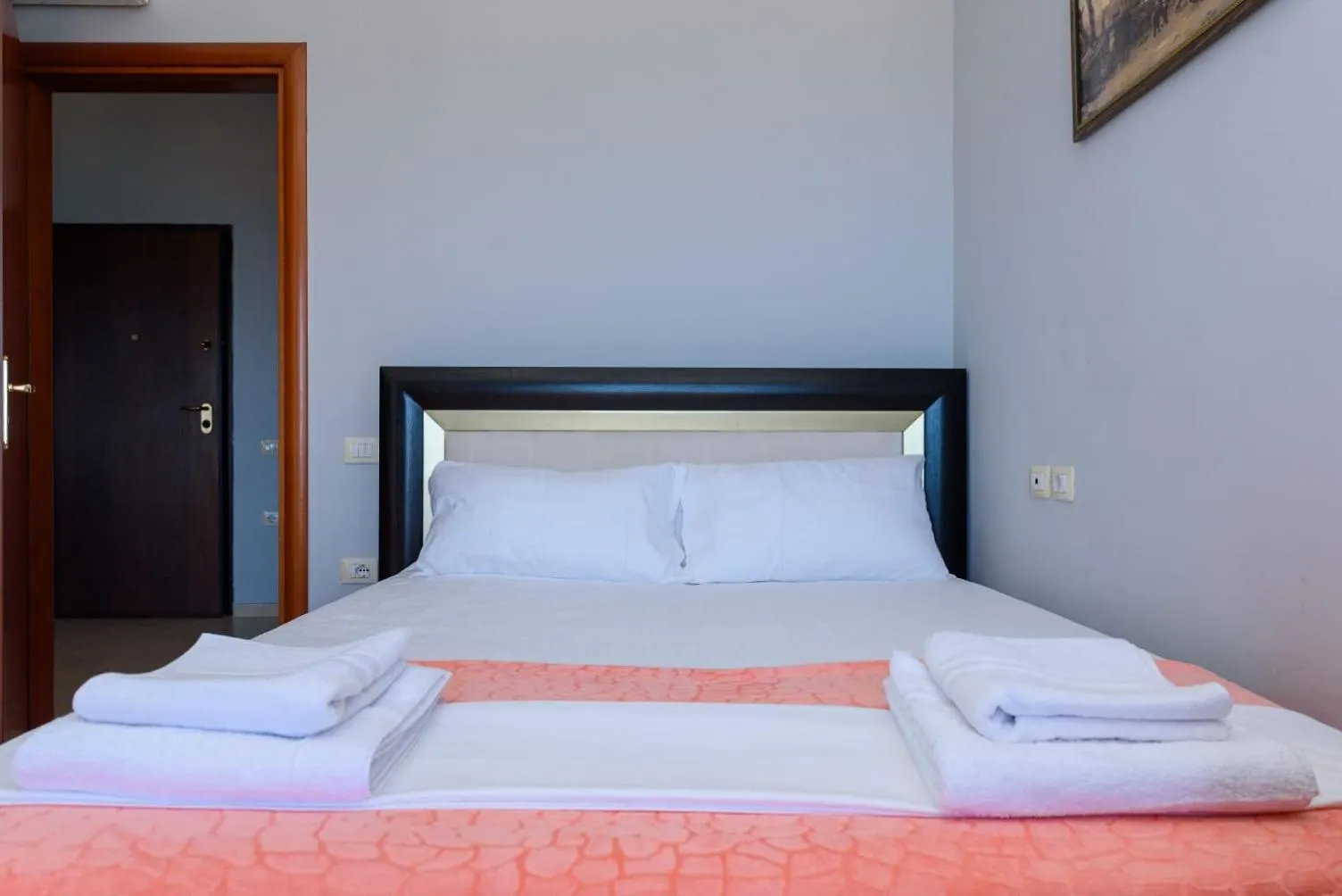 Veliu'S Appartment Vlore 0*,